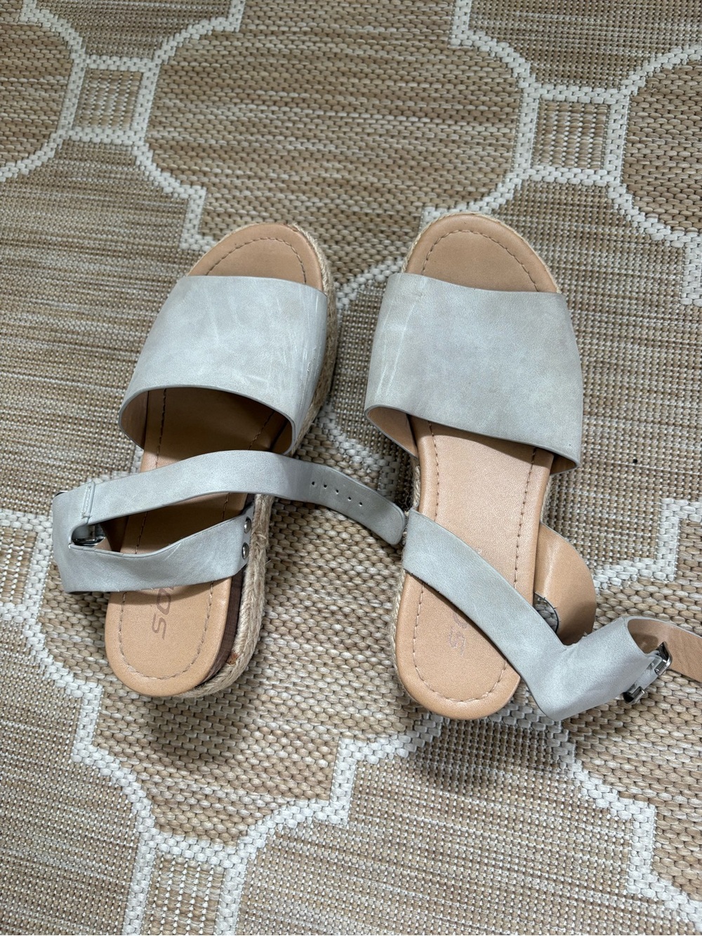 Women’s Espadrille Slide Sandals in Light Gray